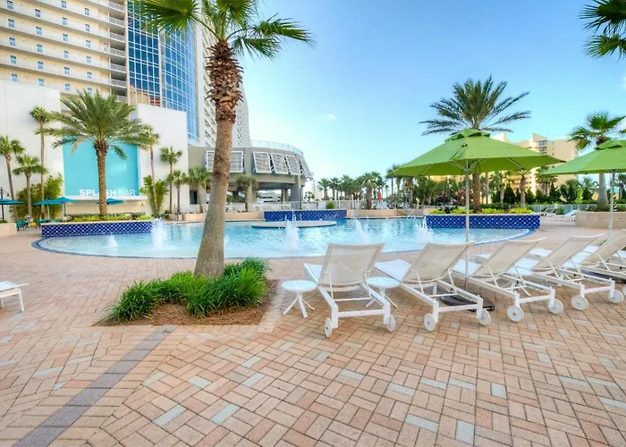 On The 3-D Floor, Laketown 324 - Large 2 Bd , Great Views And Amenities