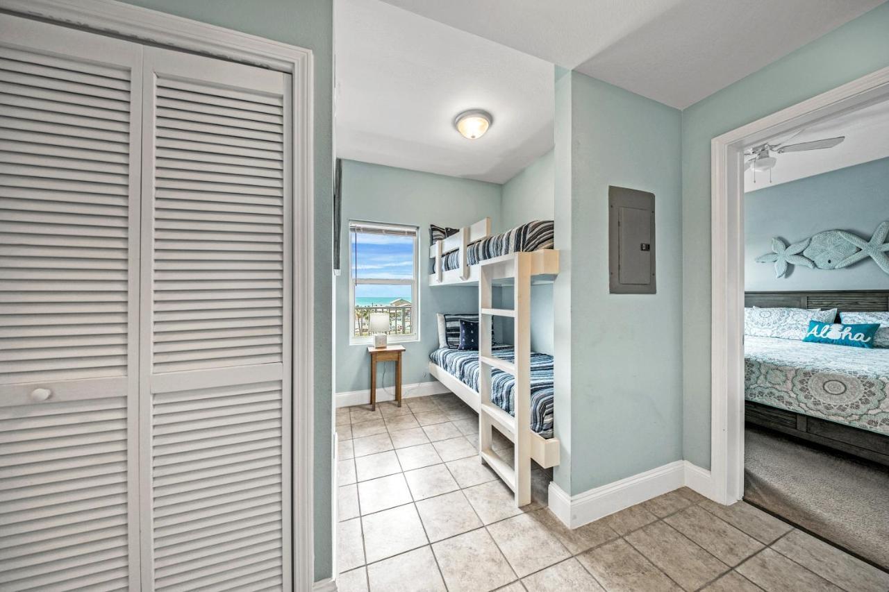 On The 3-d Floor, Laketown 324 - Large 2 Bd , Great Views And Amenities Holiday home