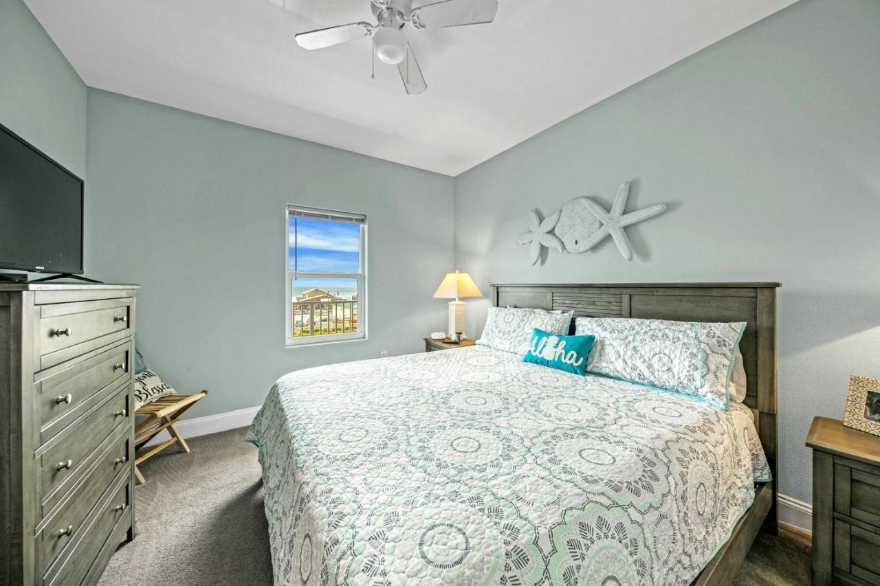 On The 3-d Floor, Laketown 324 - Large 2 Bd , Great Views And Amenities Panama City Beach