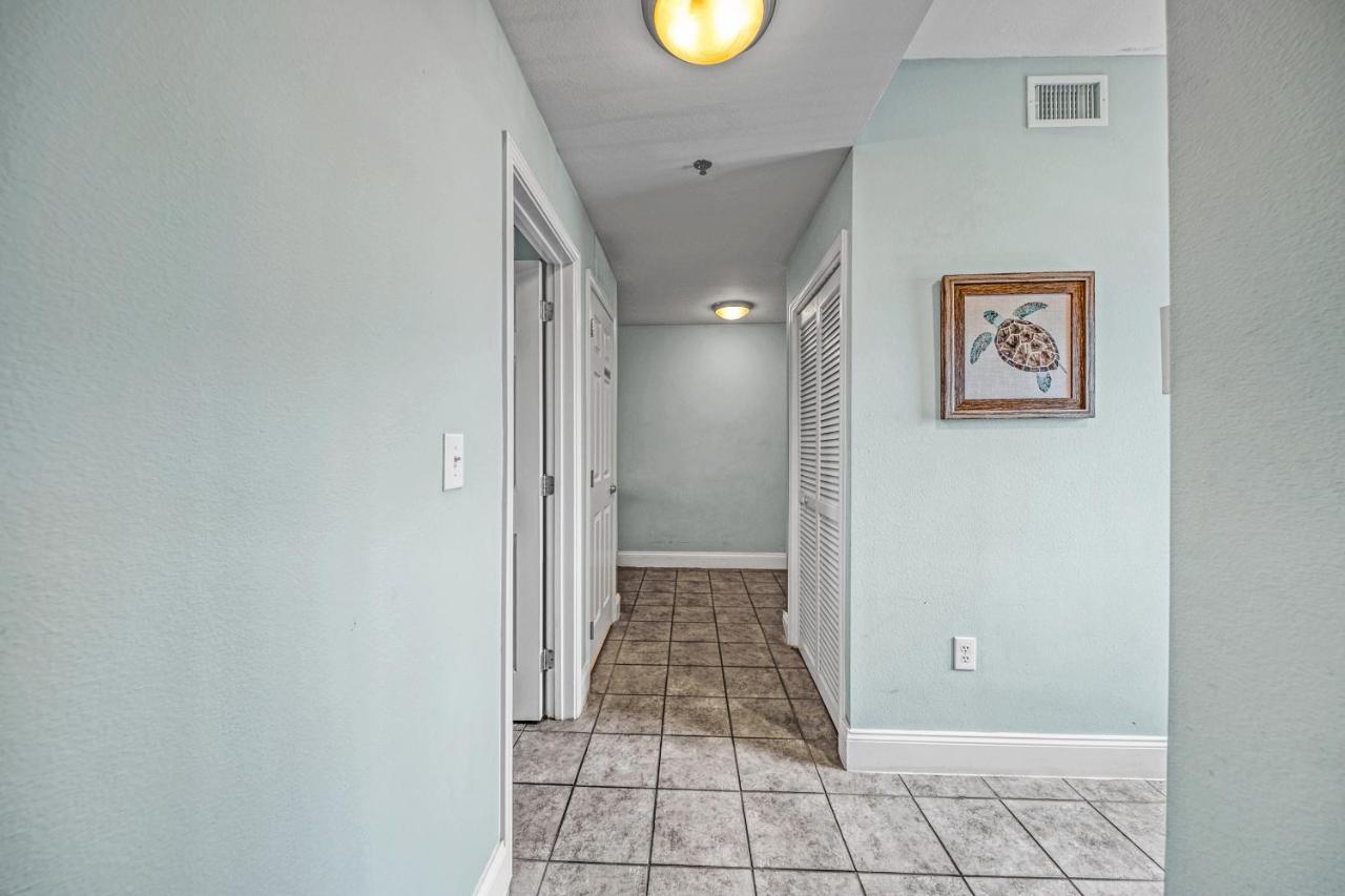 On The 3-d Floor, Laketown 324 - Large 2 Bd , Great Views And Amenities Holiday home Panama City Beach