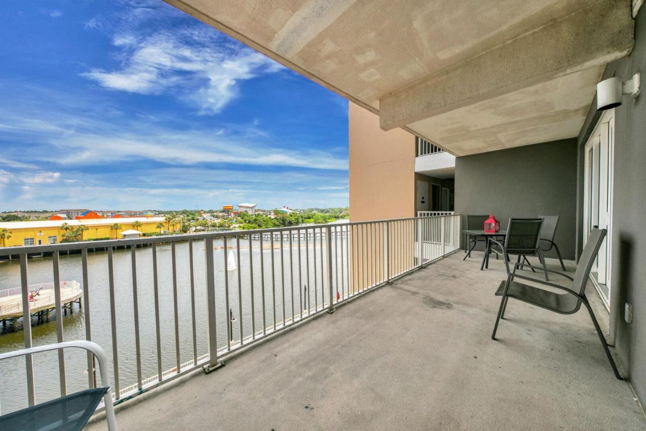 On The 3-d Floor, Laketown 324 - Large 2 Bd , Great Views And Amenities Holiday home Panama City Beach